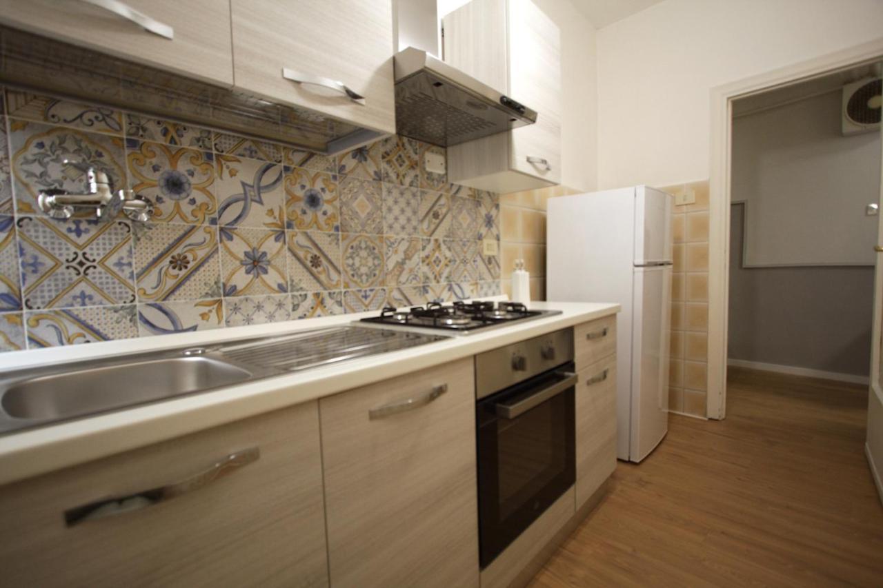 דירות רומא Vascello Holiday House מראה חיצוני תמונה