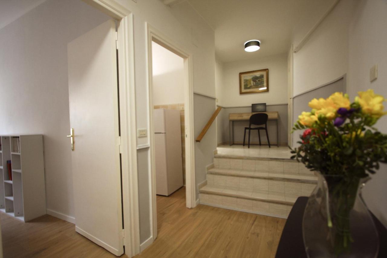 דירות רומא Vascello Holiday House מראה חיצוני תמונה